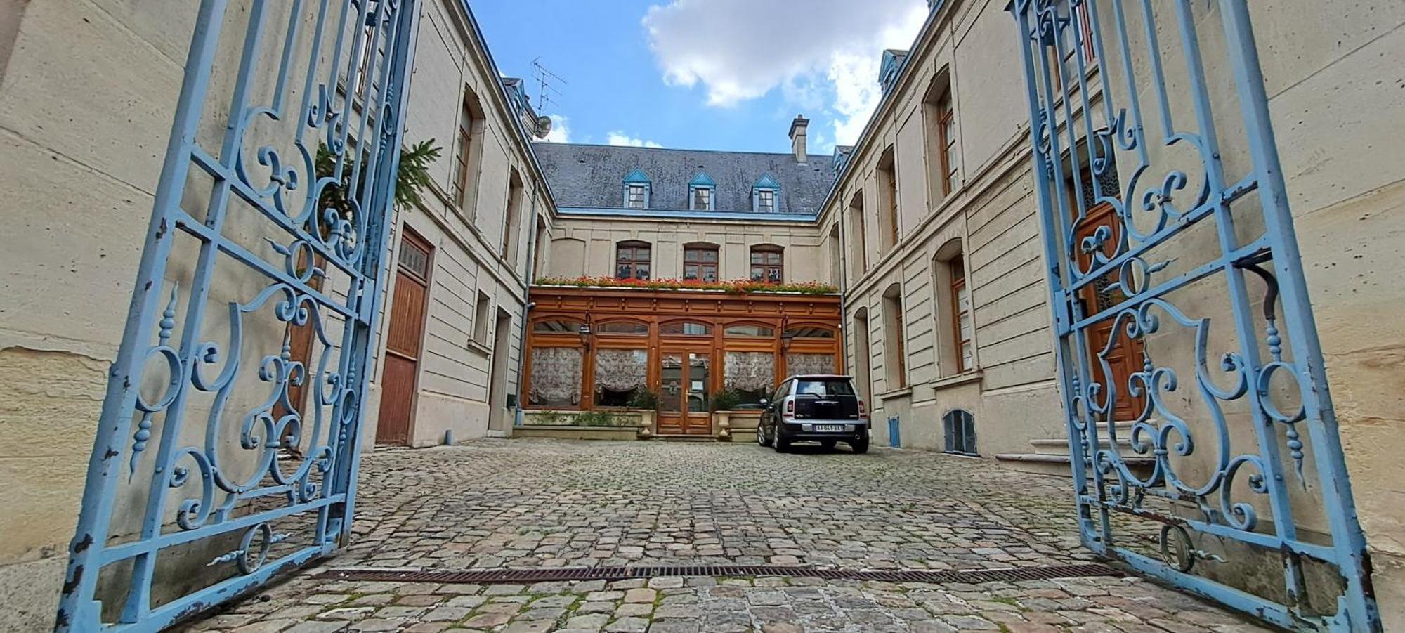 Hotel Particulier Des Canonniers 생캉탱 외부 사진